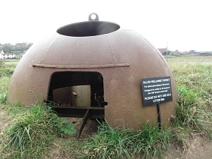 Gun turret at Cley