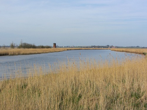 River Yare on the Wherryman's Way River Yare on the Wherryman's Way