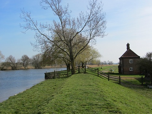 Beautiful landscape along the Wherryman's Way Beautiful landscape along the Wherryman's Way