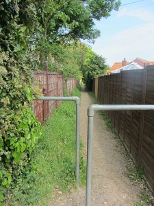 Footpath from Overstrand Church to the Cliff Top car park Footpath from Overstrand Church to the Cliff Top car park
