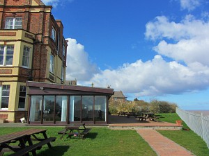 The garden you can enjoy at Manor Hotel The garden you can enjoy at Manor Hotel