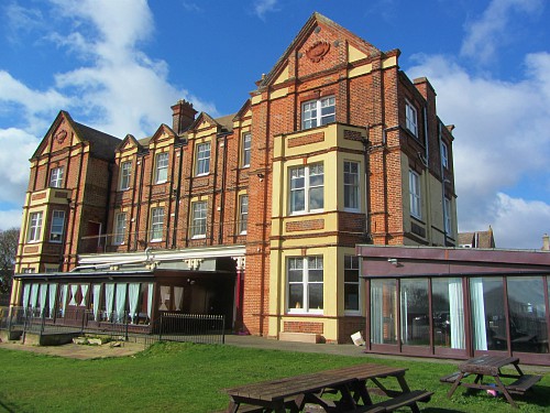 The Manor Hotel, Mundesley perched on the cliff with amazing sea views The Manor Hotel, Mundesley perched on the cliff with amazing sea views