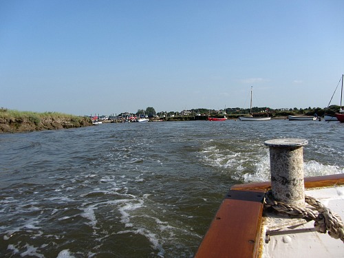 Sailing up the creek to see the seals Sailing up the creek to see the seals