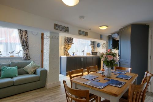 Self catering at Smugglers