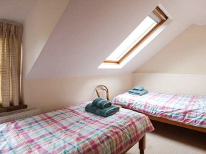 The twin room at Kingsley Cottage in the Norfolk Broads The twin room at Kingsley Cottage in the Norfolk Broads